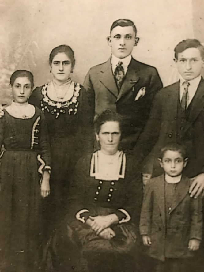 Filomena Giordano, 1867–1948, with family